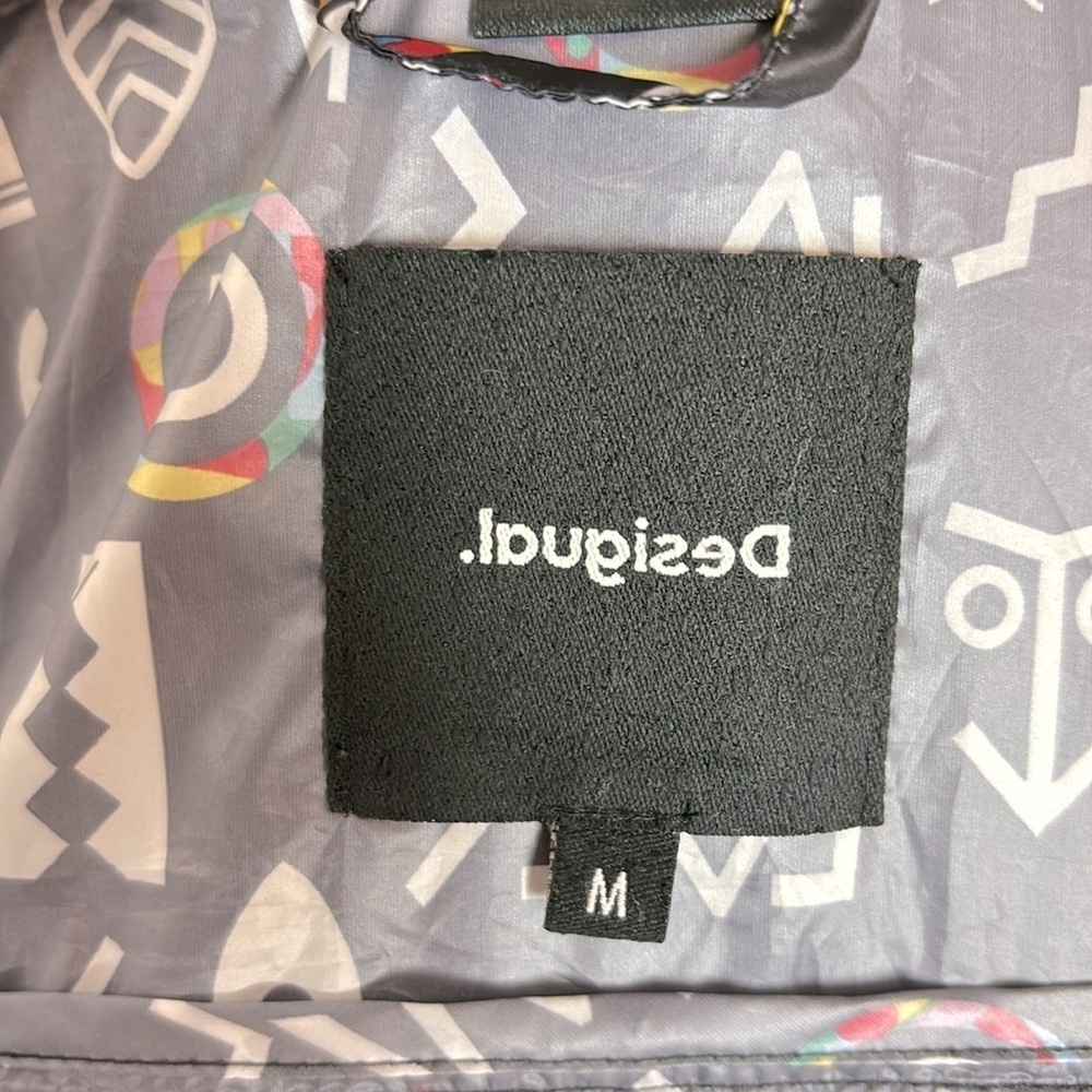 NWOT DESIGUAL windbreaker - Picture 8 of 9